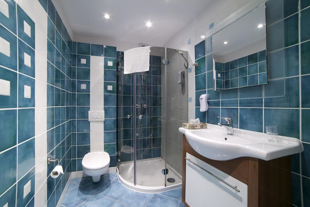 Neohotel Airport Szczyglice Kamer foto